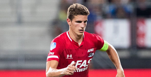 让他在场上 让他在场上