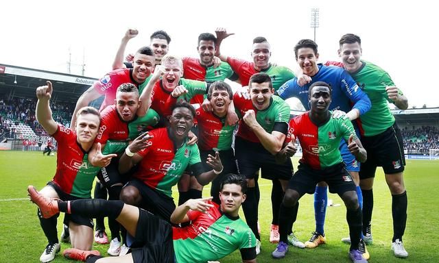 例如某国际 例如某国际