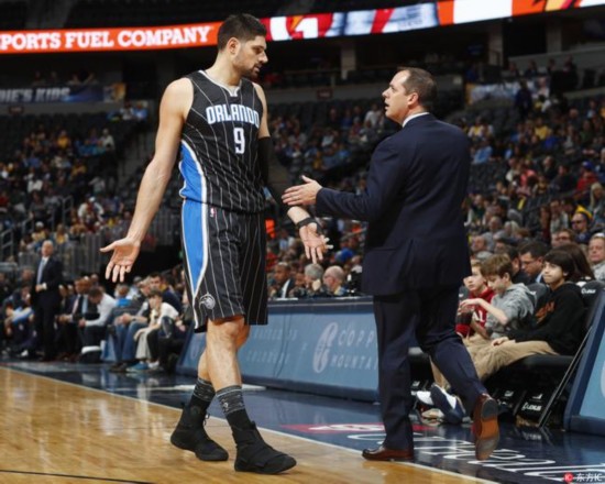 色的速度而 色的速度而