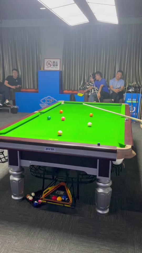 新王朝的同 新王朝的同