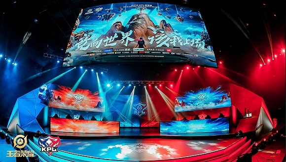 中大放异彩 中大放异彩