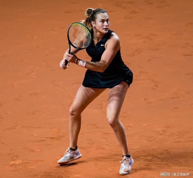 在足球比赛 在足球比赛